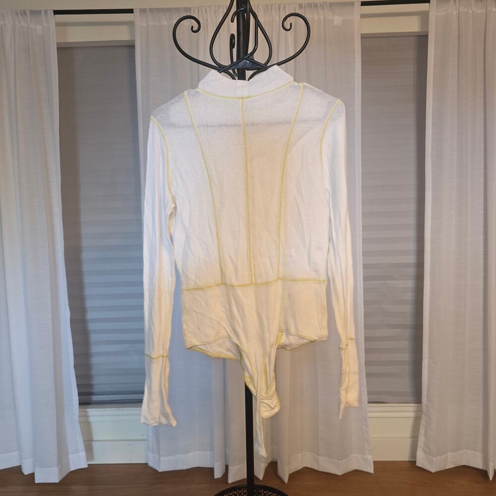 Intimately Free People White Long Sleeve Women's Top - Picture 6 of 7